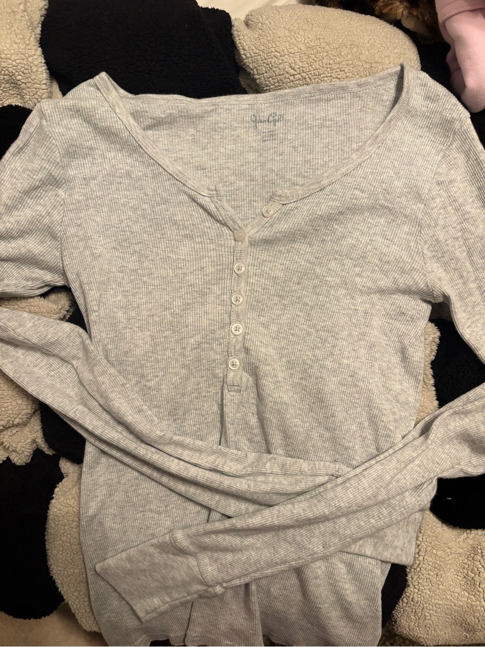 Brandy Melville Light Gray Ribbed Henley Long-Sleeve Top